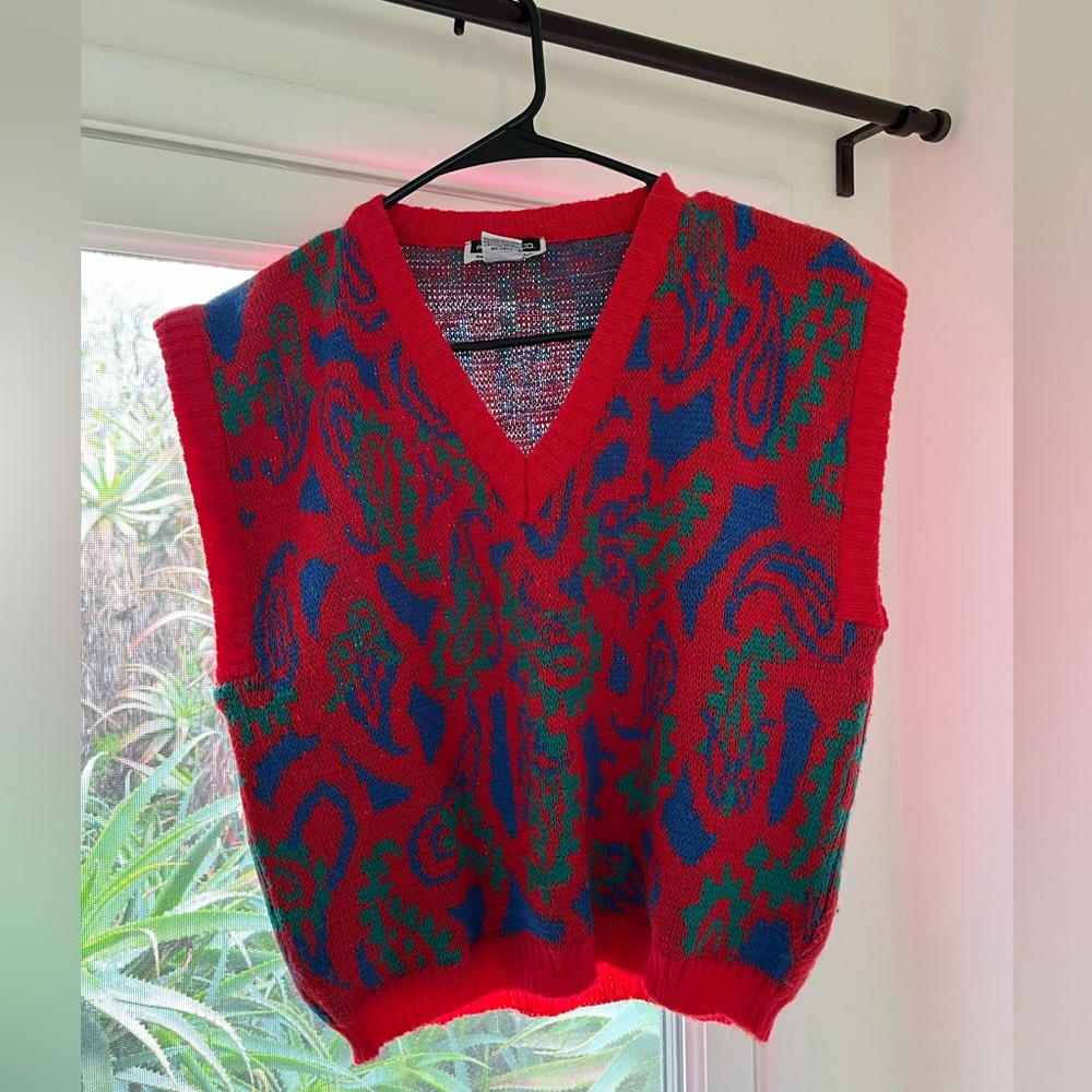 Vintage bright colored paisley print knit grandpa vest size M